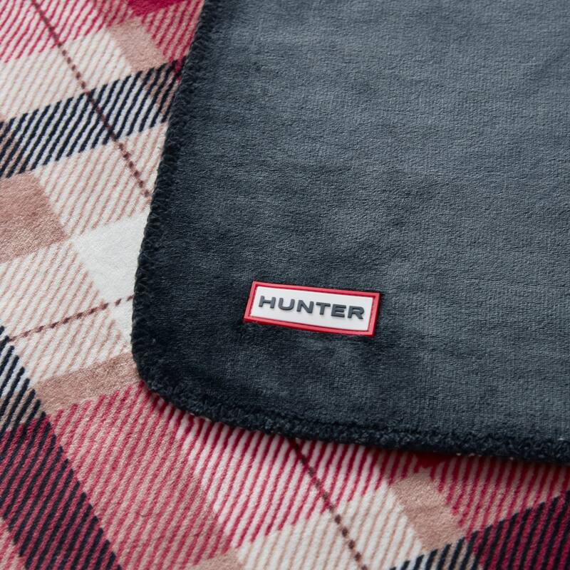 Hunter Reversible Plaid Plush Throw Blankets