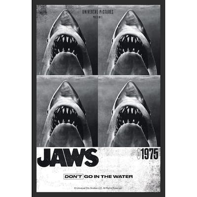 Jaws 1975 Framed Art Poster - 24 x 36 Inch