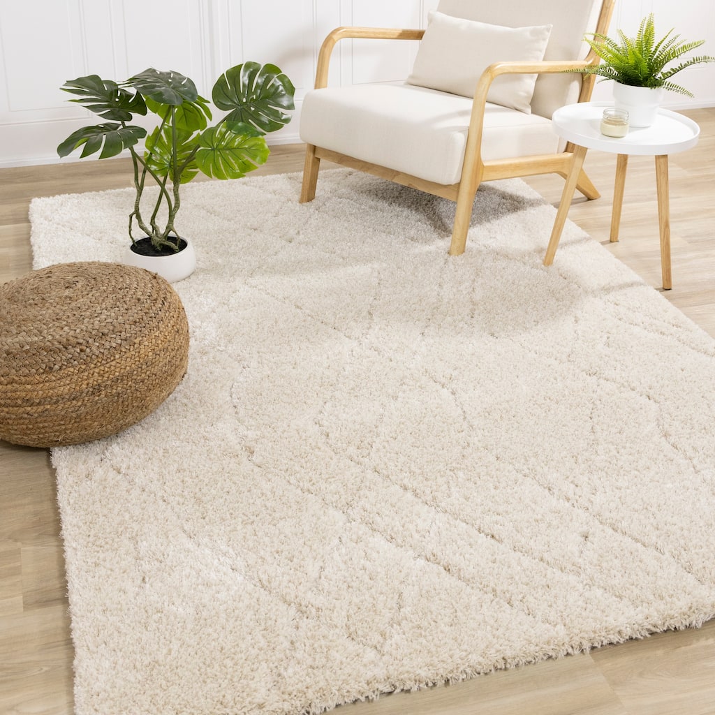 Richmond Collection - Cream Carved Diamonds Super Plush Wool Area Rug