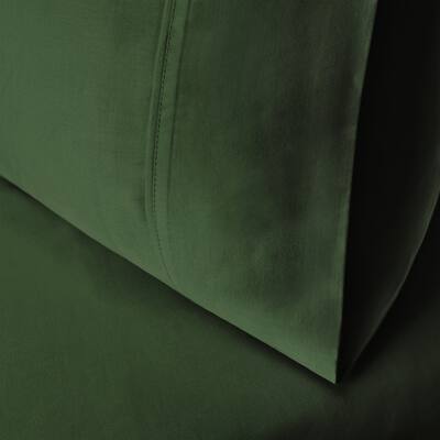 Egyptian Cotton 400 Thread Count Solid Pillowcase Set by Superior