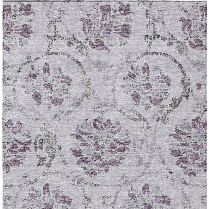 HomeRoots Floral Traditional Rectangle Outdoor Rug