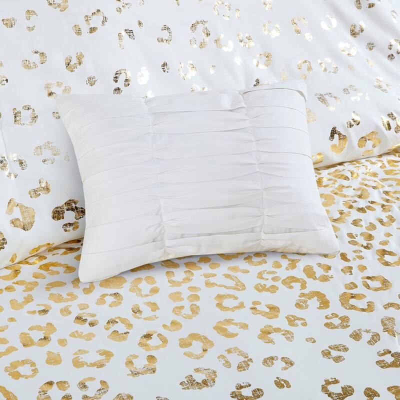 Serena Metallic Animal Printed Comforter Set by Intelligent Design