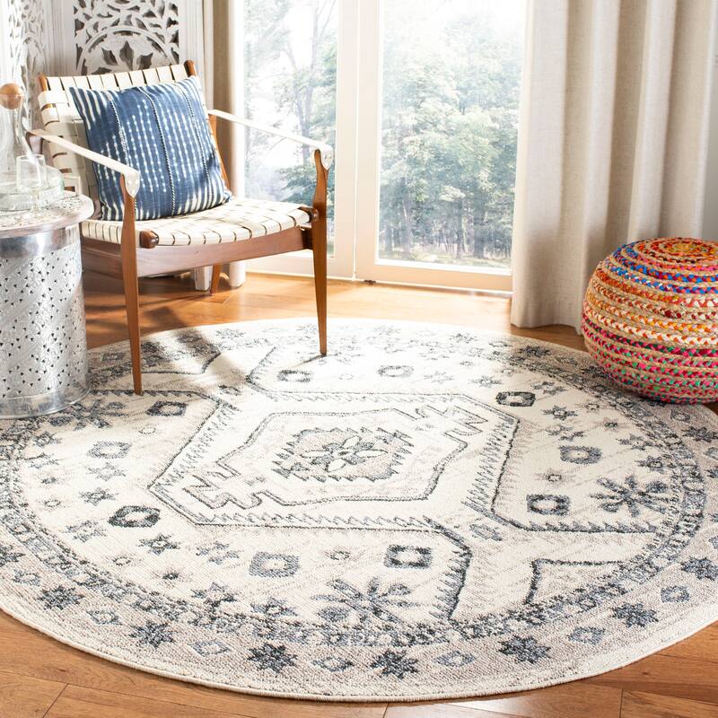 SAFAVIEH Marrakech Bernita Moroccan Boho Tribal Rug - 6'7" Round - Ivory/Grey