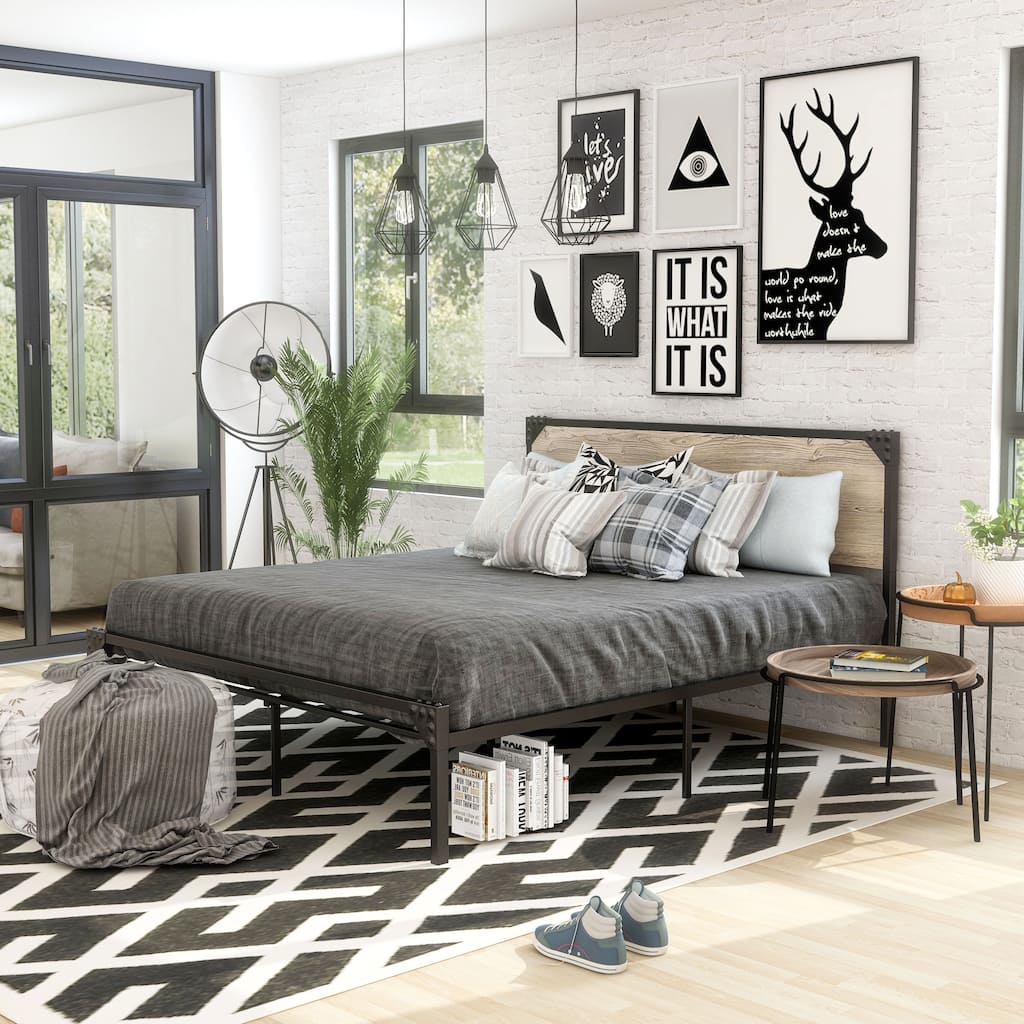 Furniture of America Aramana Industrial Two-tone Steel Platform Bed