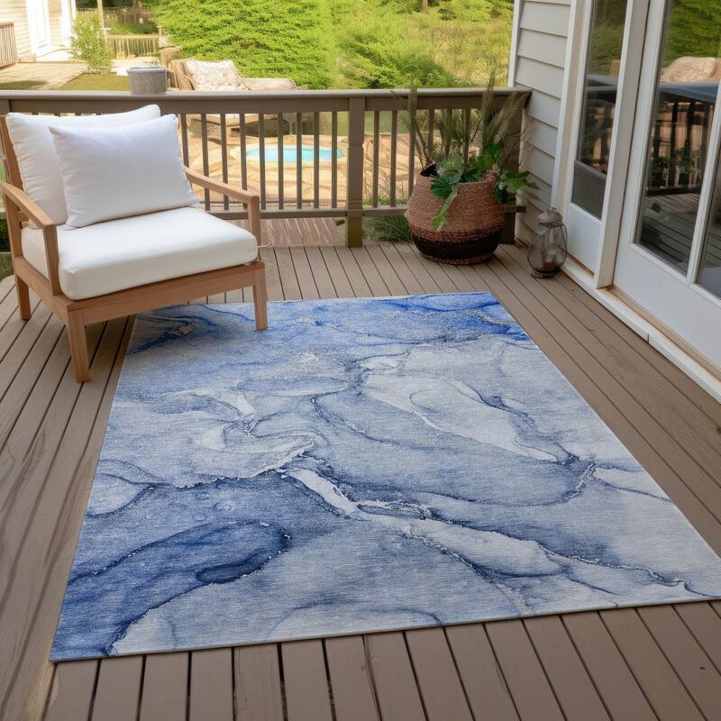 Machine Washable Indoor/ Outdoor Marble Chantille Rug