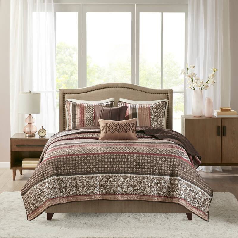 Madison Park Dartmouth 5 Piece Jacquard Quilt Set with Throw Pillows - Red - Full - Queen