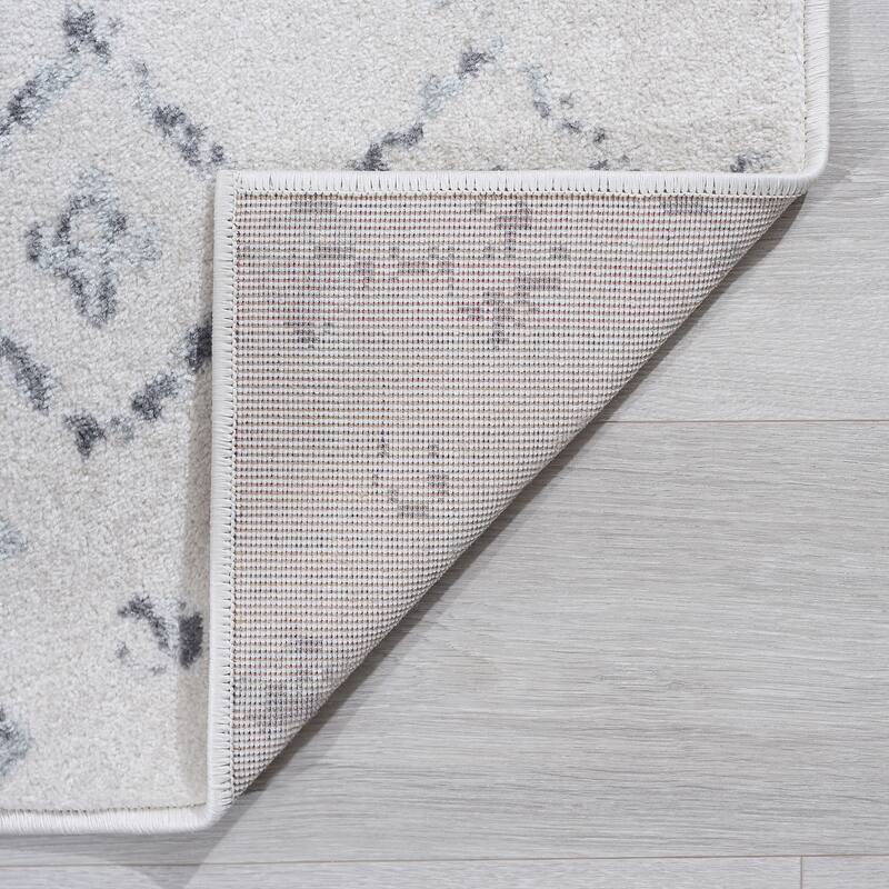 Jade Farmhouse Geometric Indoor Area Rug