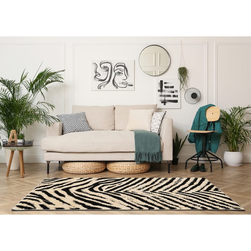 Linon Moroccan Sahara Distressed Rug