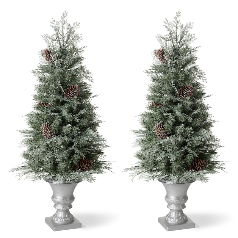Glitzhome 4ft/5ft Pre-Lit Pine Artificial Christmas Porch Tree with Warm White Lights and Silver Pot