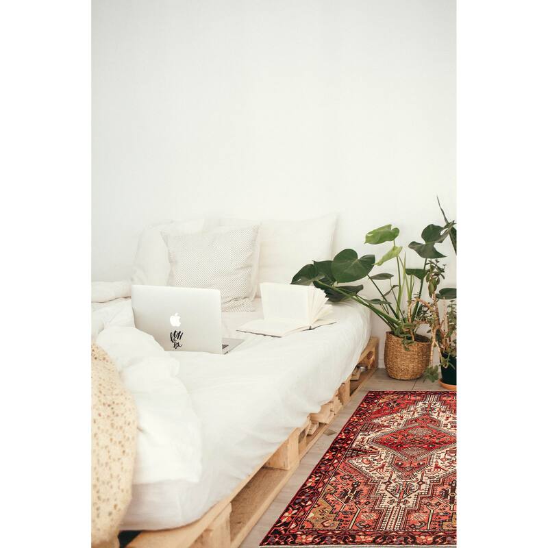 ECARPETGALLERY Hand-knotted Andelz Red Wool Rug - 3'11 x 7'4