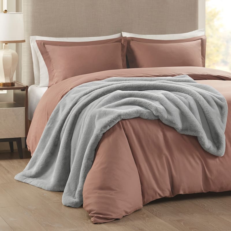 Madison Park Sienna Solid Premium Faux Fur Throw