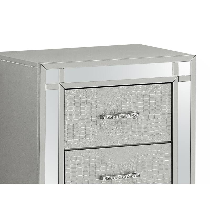 Glory Furniture Madison , Silver Champagne