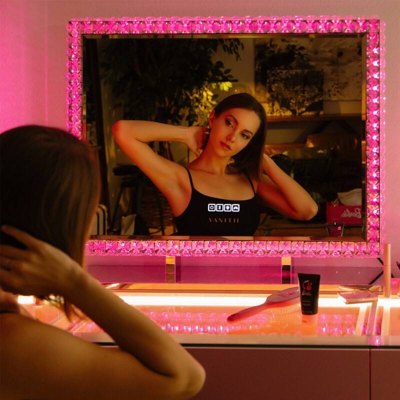 VANITII GLOBAL Vanity Makeup Mirror With RGB Lights 32'' x 24'' LED Diamond Bluetooth Speaker Wall Mount For Bedroom Decor