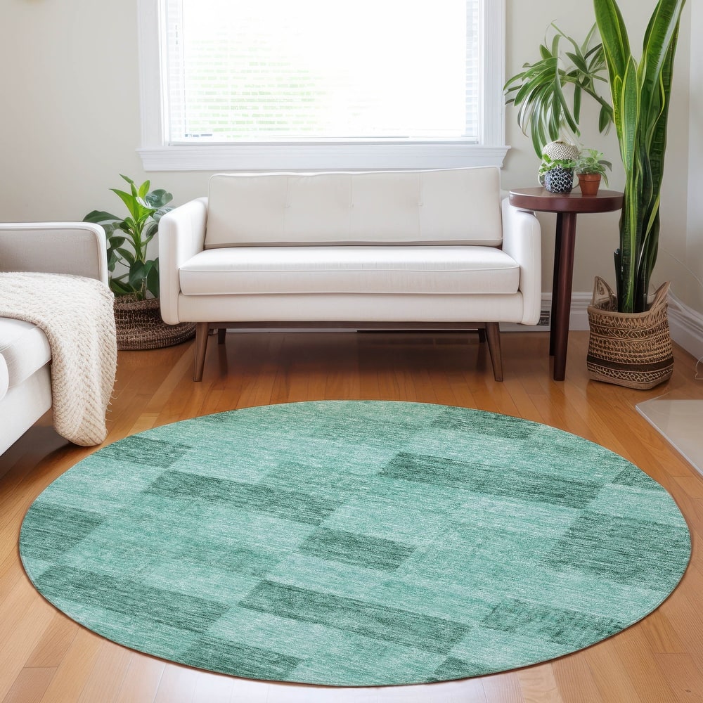 Machine Washable Indoor/ Outdoor Checker Chantille Rug