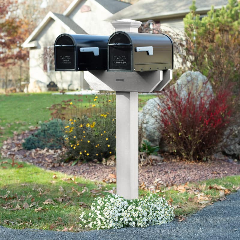 HIGHWOOD Hazelton Double-Sided Mailbox Post - White
