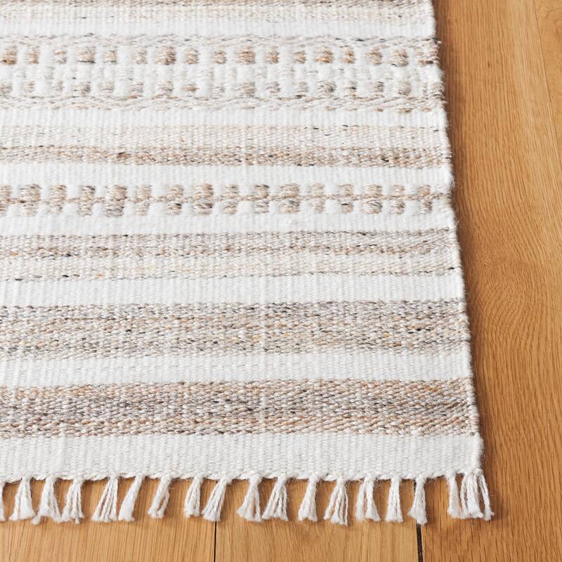 SAFAVIEH Handmade Kilim Ibone Transitional Rug