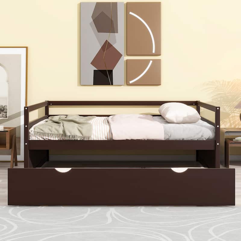 Wood Daybed with Trundle