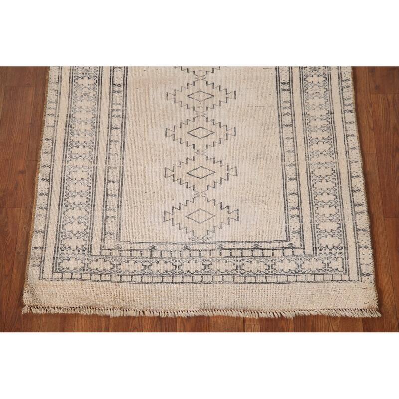 Hand Knotted Oriental 100% Wool Carpet Traditional Geometric Beige & Ivories Bokhara Area Rug - 4' 8'' X 2' 11''