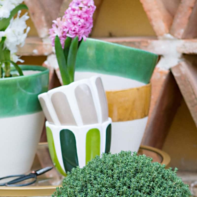 Viva Garden Green Reactive Medium Cachepot