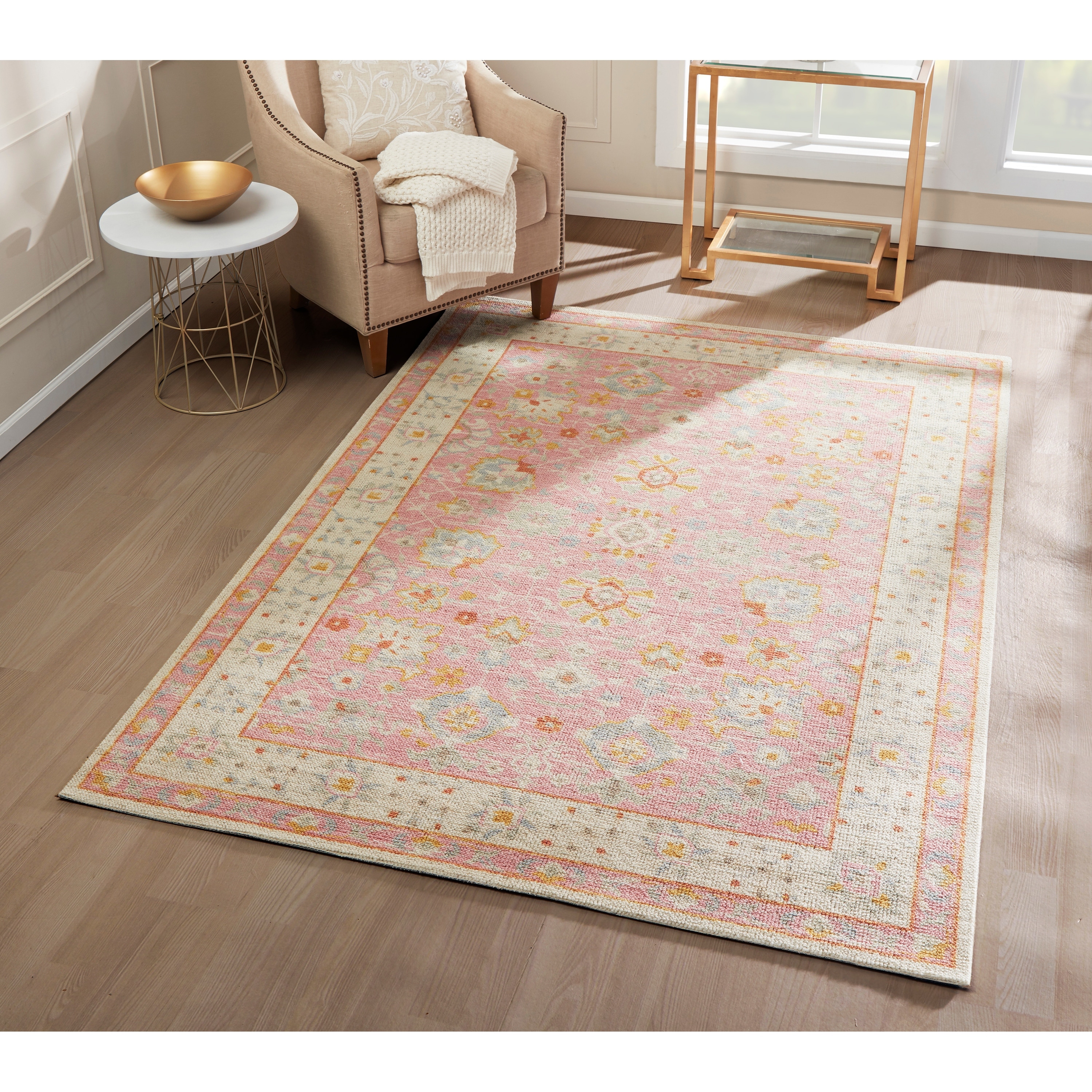 Momeni Anatolia Wool and Nylon Traditional Oriental Area Rug. - On