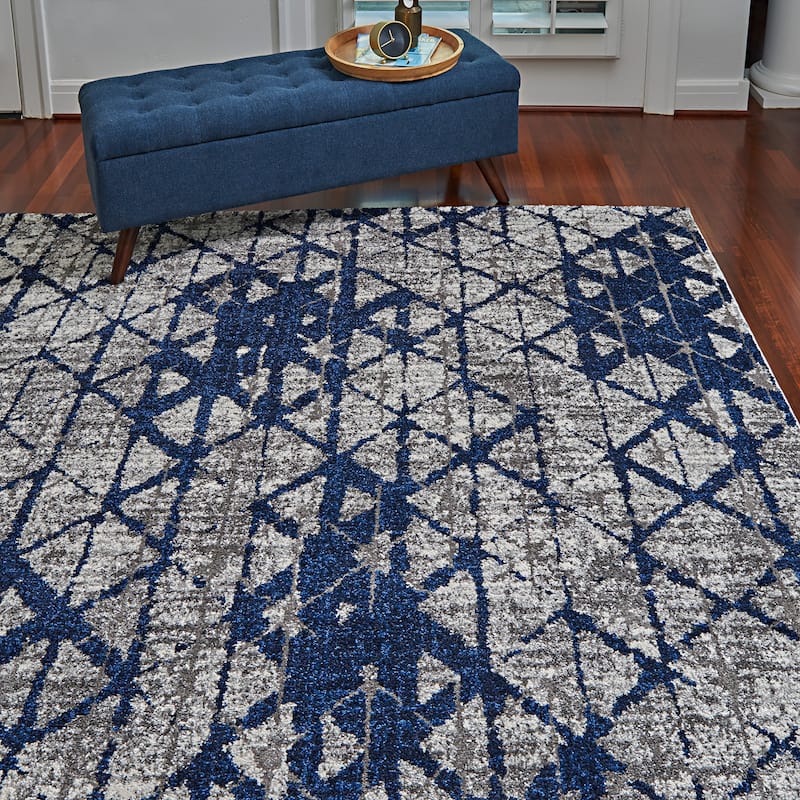 Gertmenian Barcelona Polyester / Polypropylene Turfted High-Low Area Rug Collection
