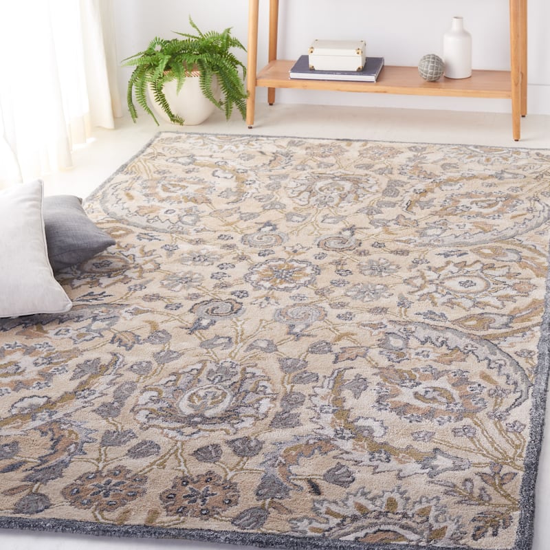 SAFAVIEH Handmade Bella Faith Modern Floral Wool Rug