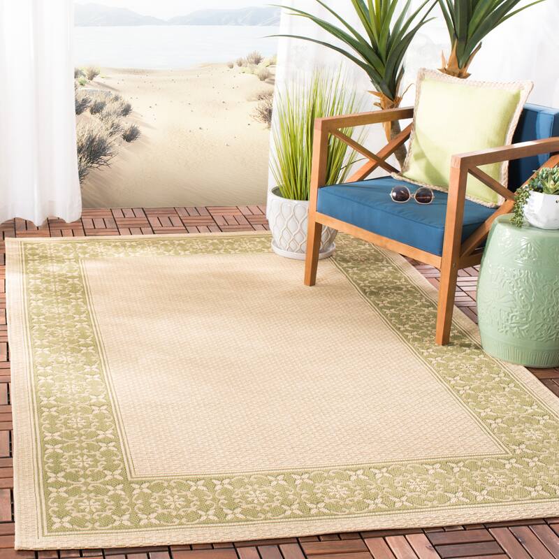 SAFAVIEH Courtyard Rubina Indoor/ Outdoor Waterproof Patio Backyard Rug - 5'3" x 7'7" - Cream/Green