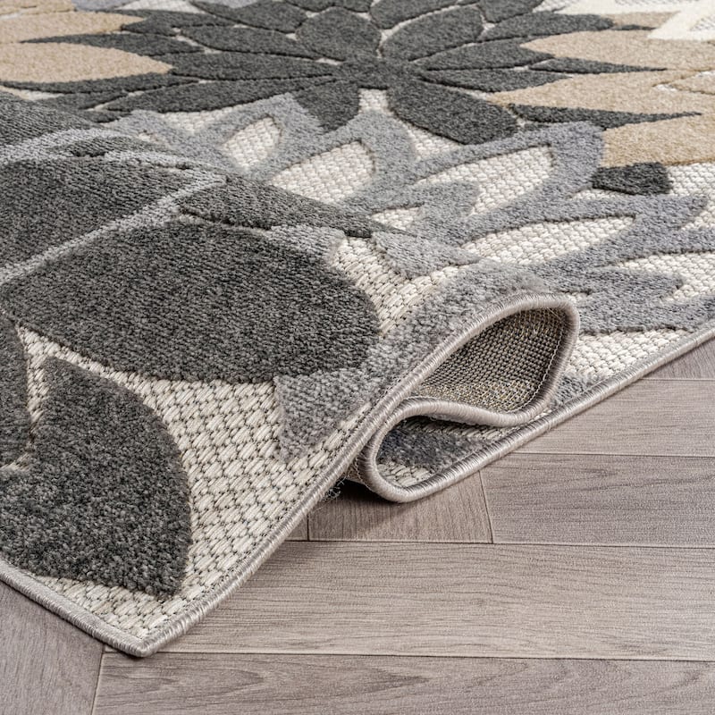 World Rug Gallery Indoor/Outdoor High-Low Textured Area Rug, Floral Easy-Clean Patio Rug