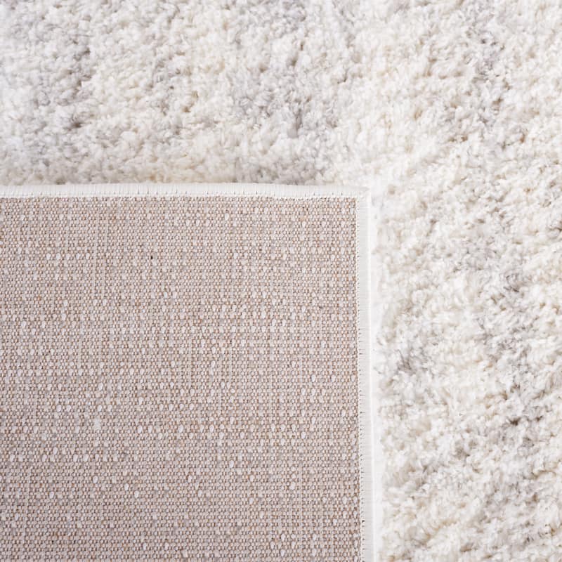 SAFAVIEH Berber Shag Rafaele 1.25-inch Thick Rug