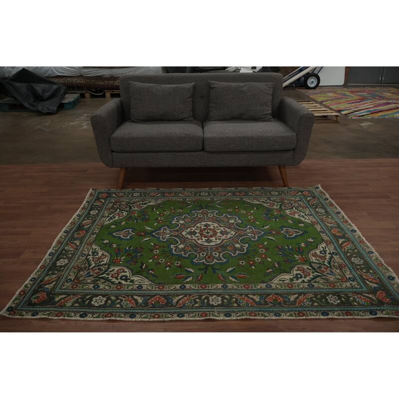 Hand Knotted Oriental 100% Wool Carpet Traditional Floral Green Tabriz Area Rug - 6' 1'' X 4' 8''