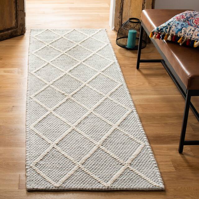 SAFAVIEH Handmade Natura Qiong Wool/ Viscose Trellis Rug