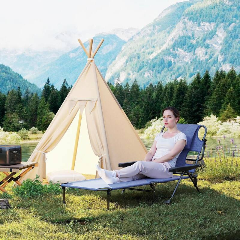 Folding Lounge Chair with Reclining Back