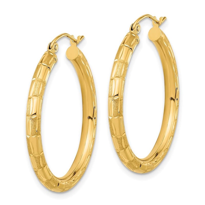 Curata 14k Yellow Gold Satin Finish Diamond cut 33x3mm Classic Hoop Earrings