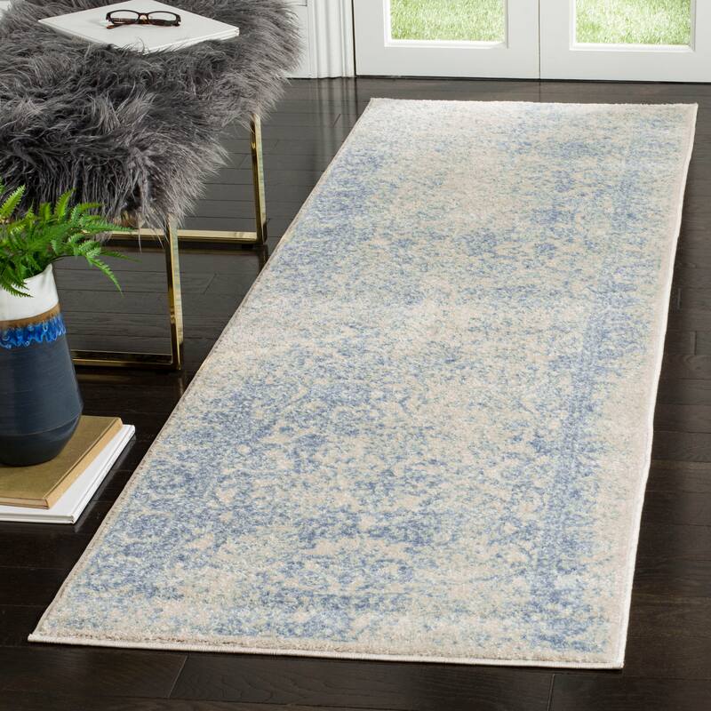 SAFAVIEH Adirondack Dakota Rustic Shabby Chic Distressed Rug - 2'6"x12'Runner - Ivory/Light Blue