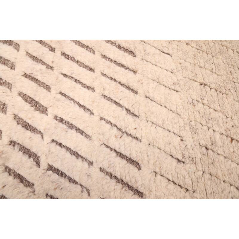 ECARPETGALLERY Hand-knotted Tangier Cream Wool Rug - 5'1 x 8'3