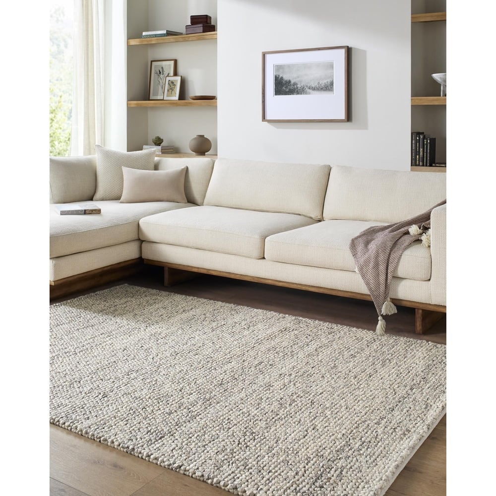 Livabliss Hazar Global Area Rug