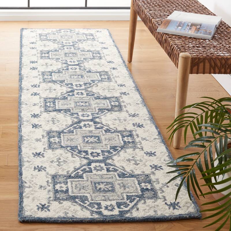 SAFAVIEH Handmade Metro Jihane Rustic Wool Rug