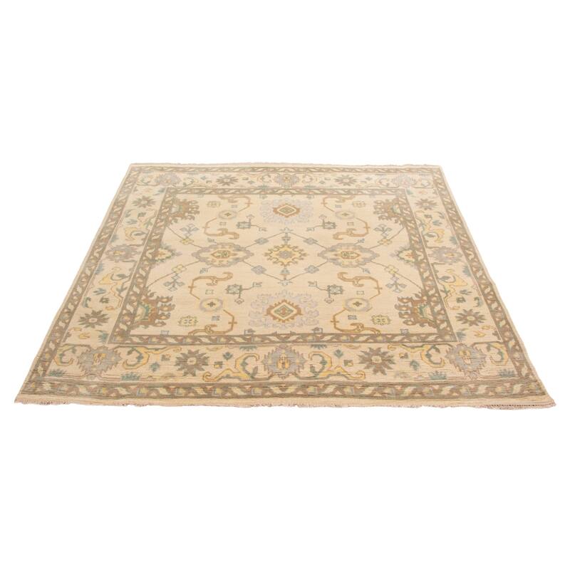ECARPETGALLERY Hand-knotted Royal Oushak Cream Wool Rug - 8'1 x 7'8