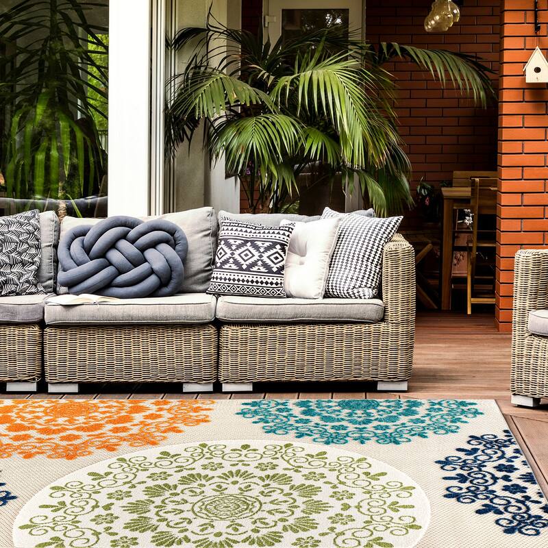 Verona Contemporary Floral Circles Indoor/Outdoor Area Rug