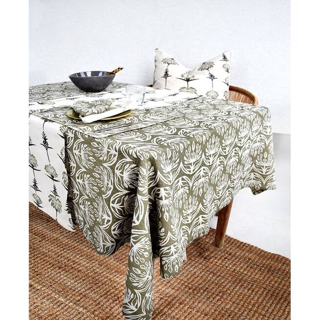 French Home Botanical 59" x 78" Tablecloth - Sage