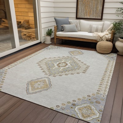 Machine Washable Indoor/ Outdoor Boho Traditional Chantille Rug