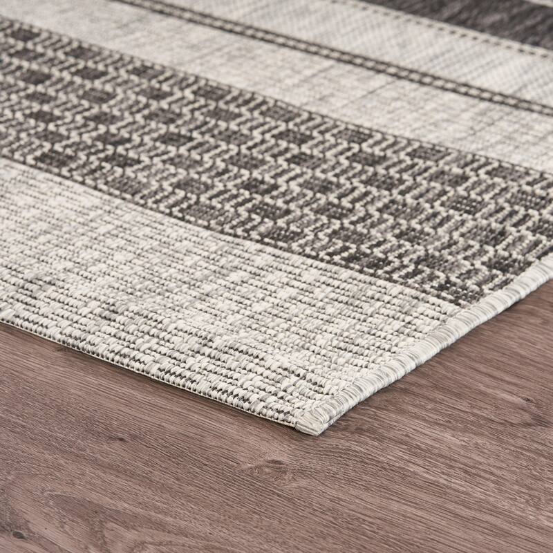 Sevita Banded Heather Indoor/Outdoor Rug