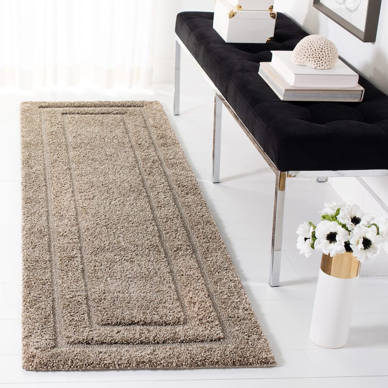 SAFAVIEH Florida Shag Carlinde Border 1.2-inch Thick Rug - 2'3" x 7' Runner - Beige - Runner