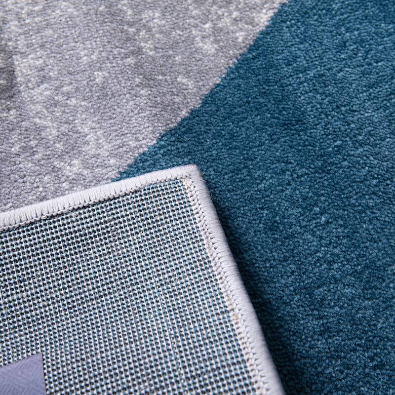 Modern Geometric Design Area Rug