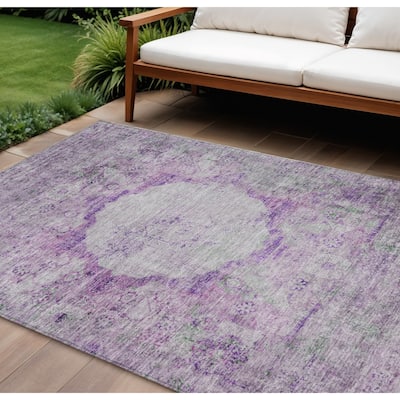 HomeRoots Oriental Traditional Rectangle Outdoor Rug