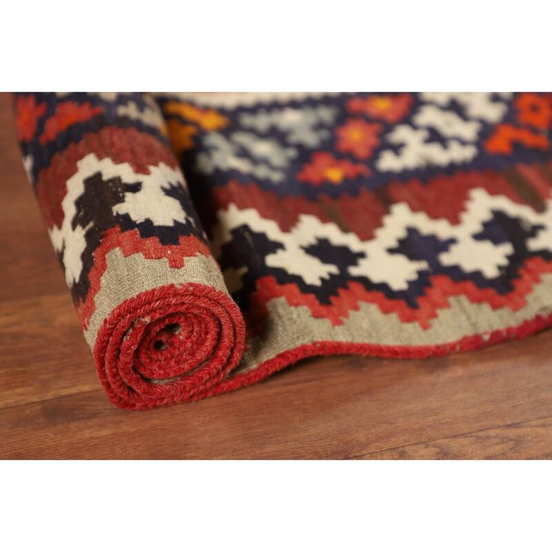 Vegetable Dye Kilim Qashqai Persian Vintage Rug Hand-Woven Wool Carpet - 5'1"x 8'8"