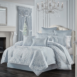 J. Queen New York Malita Comforter Set