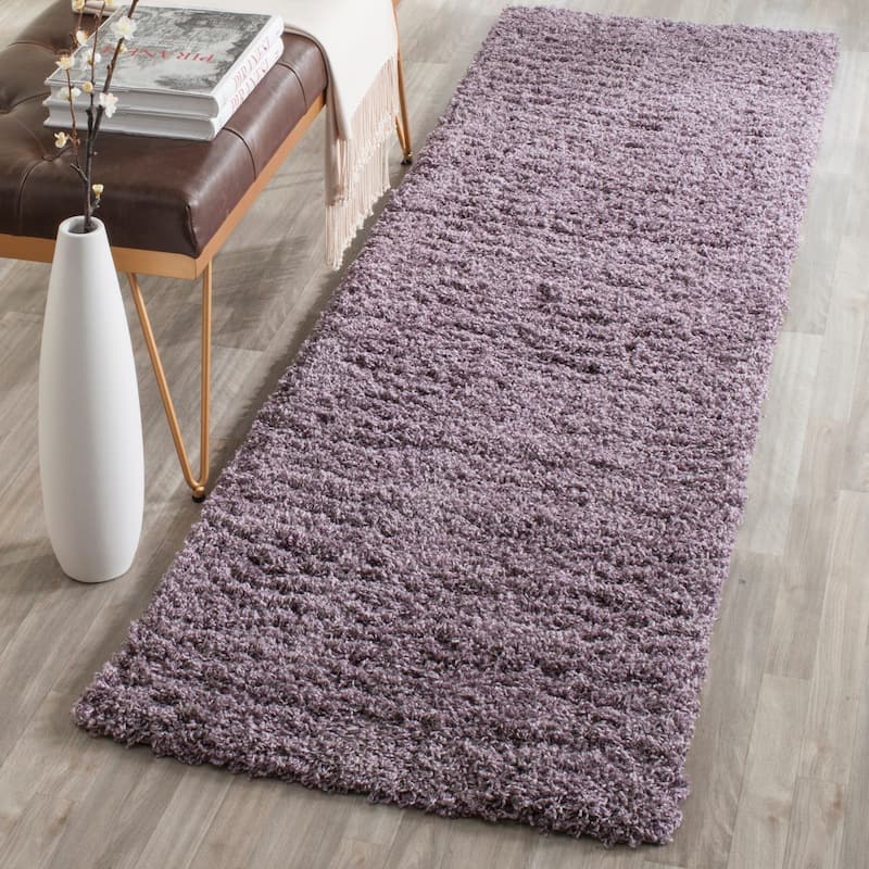 SAFAVIEH Laguna Shag Verdiana Solid Color 2-inch Thick Rug.