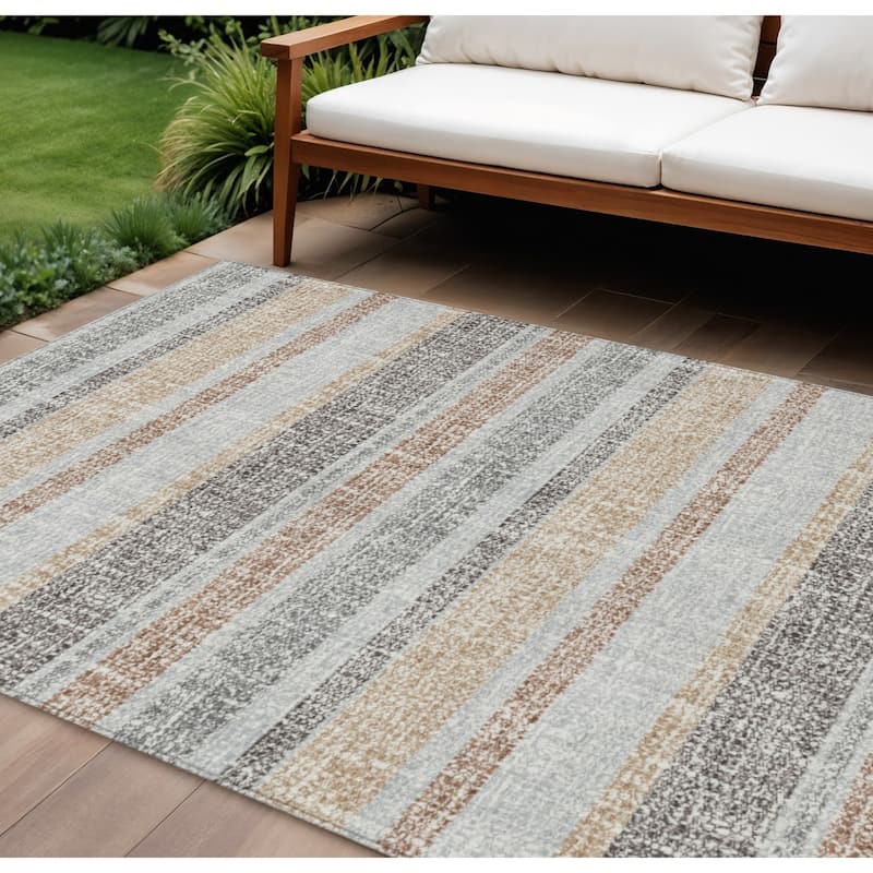 HomeRoots Striped Transitional Rectangle Outdoor Rug - 10' X 14'