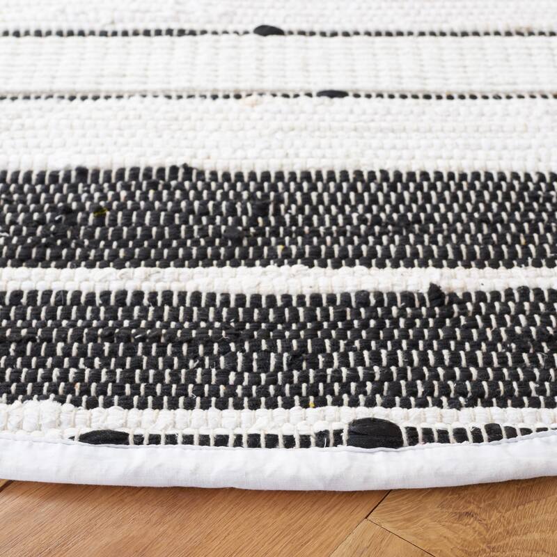 SAFAVIEH Handmade Striped Kilim Teika Transitional Rug